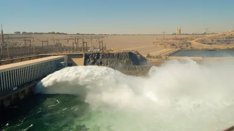 وزير المياه الإثيوبي يكشف عن السد العالي