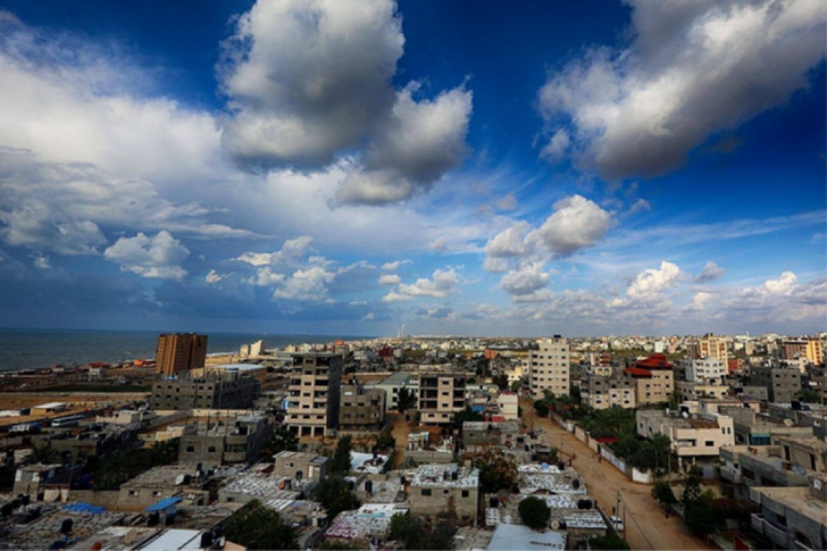 الطقس غائماً ومعتدلاً في معظم المناطق