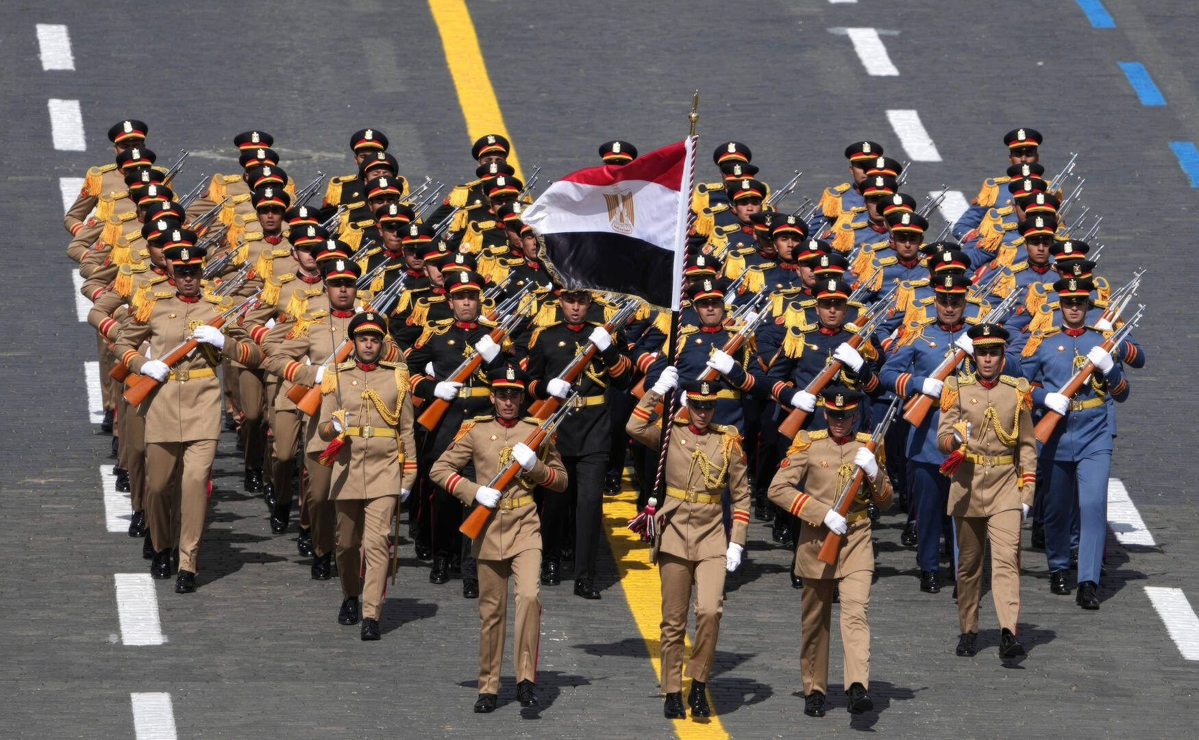 قائد مصري سابق ينتقد قرار السيسي بالتعبئة العامة