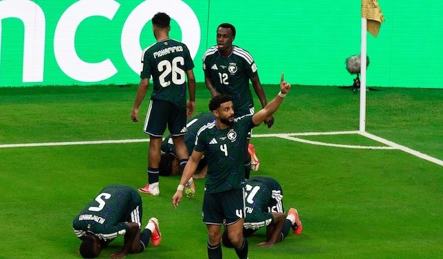 السعودية ضد العراق بنتيجة 2-0