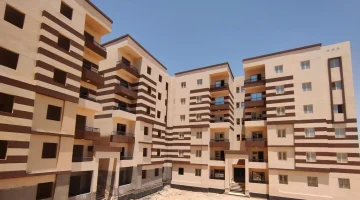 شقق الإسكان الاجتماعي