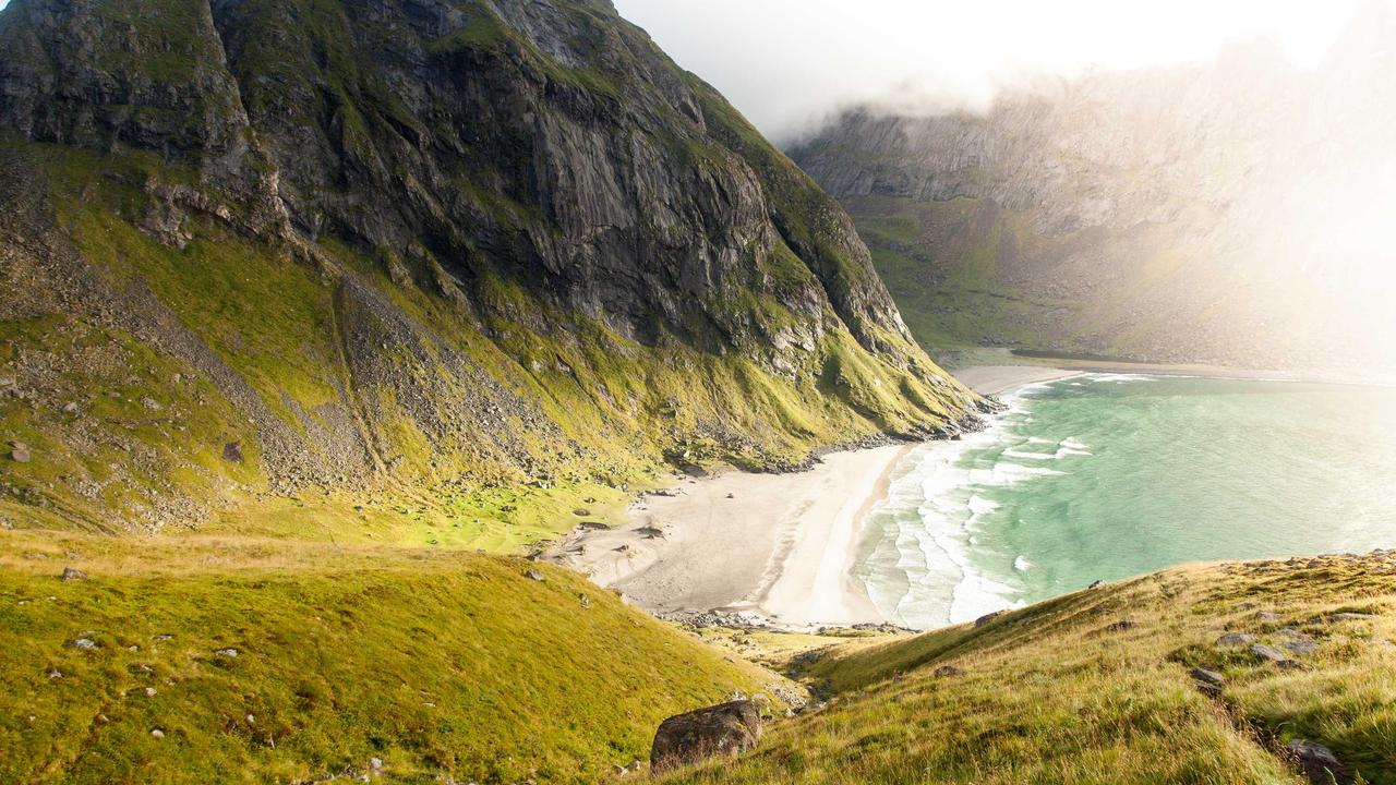 وداعاً للملل.. تردد قناة سمسم 2026 HD الجديد يفتح أبواب البهجة لأطفالكم على نايل سات