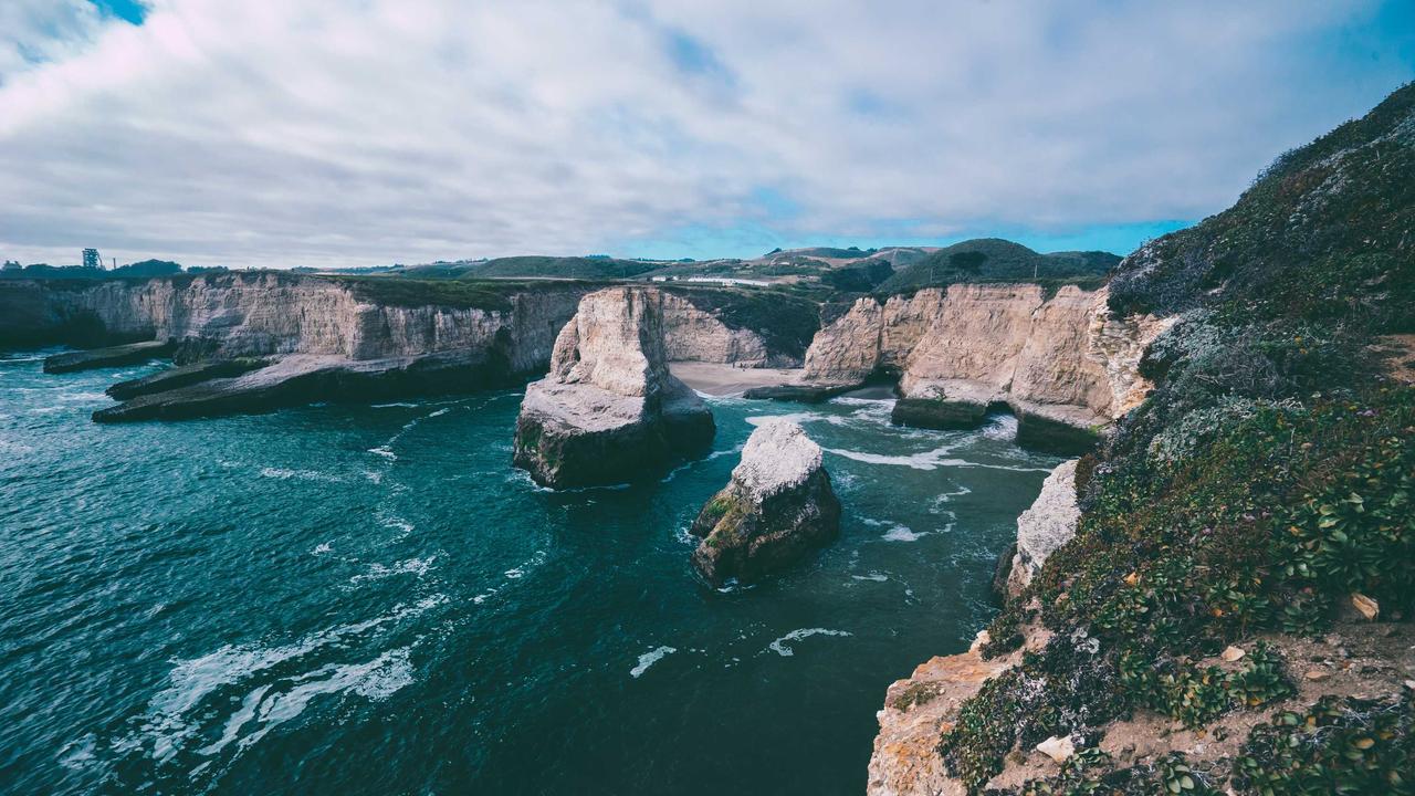 أيقونة البهجة تُسيطر على قلوب الصغار والكبار.. سر الانتشار الخارق لأغنية لولو الشطورة يتردد عالمياً